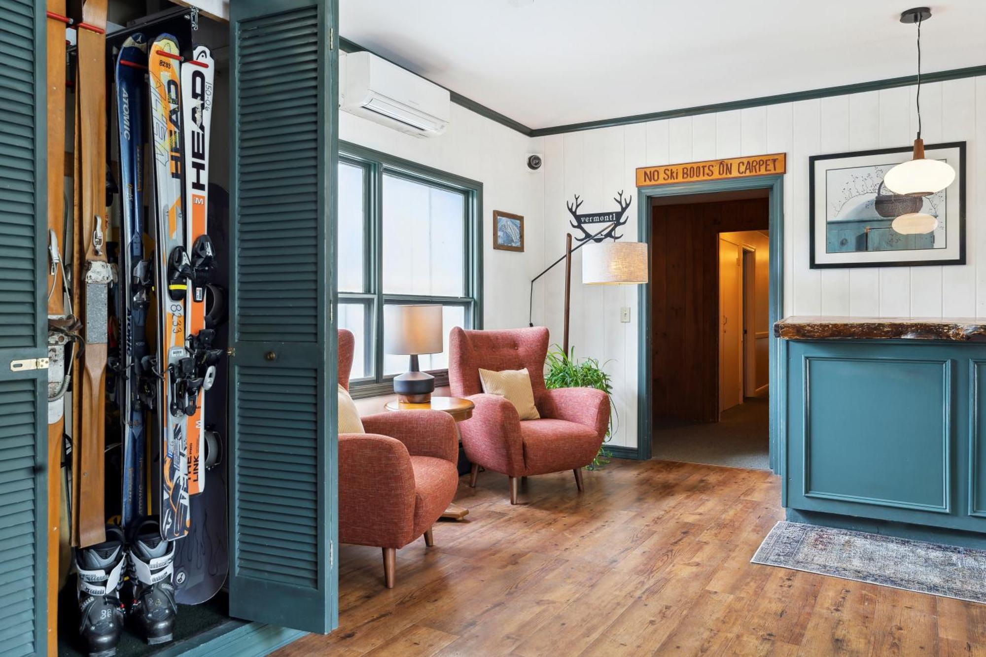 Mountaineer Inn Вест-Довер Екстер'єр фото